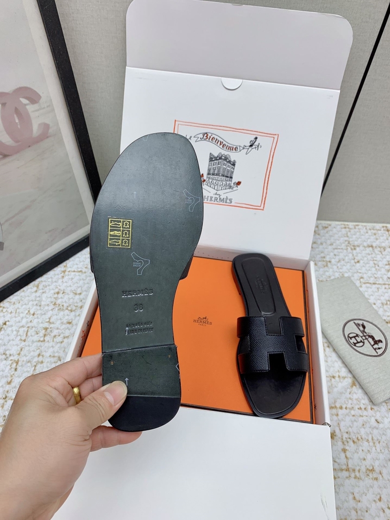 H**me5 slippers